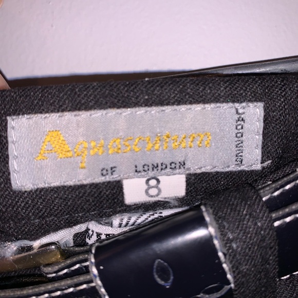 Aquascutum Pencil Skirt - Picture 2 of 5